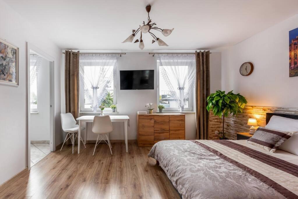Ap. Olimpia 1 Pok. 2 Osoby, Downtown, Free Parking Appartement Krakau Buitenkant foto
