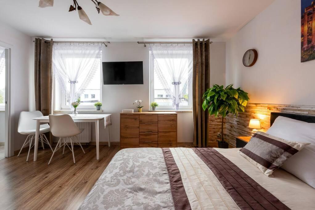 Ap. Olimpia 1 Pok. 2 Osoby, Downtown, Free Parking Appartement Krakau Buitenkant foto