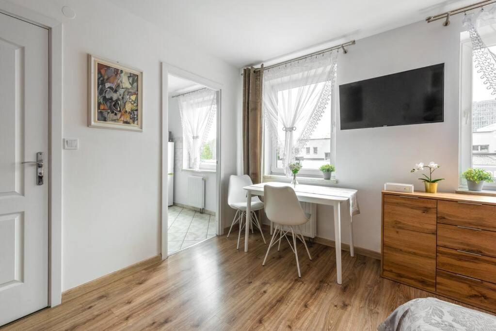 Ap. Olimpia 1 Pok. 2 Osoby, Downtown, Free Parking Appartement Krakau Buitenkant foto